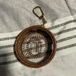 TELETIES Hair Clip Medium and Coin Purse Bundle